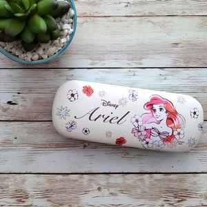 Ariel multipurpose case
